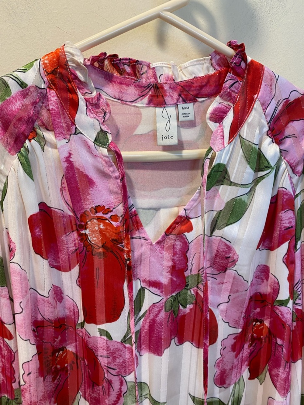 Joie White Blouse with Pink & Red Floral Print Sz M - Picture 5 of 11